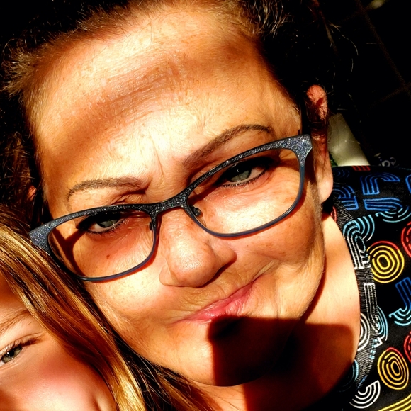 Meet your Posher, Nancy - Picture 1 of 2